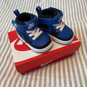 NIKE Baby Blue and Black Sneakers